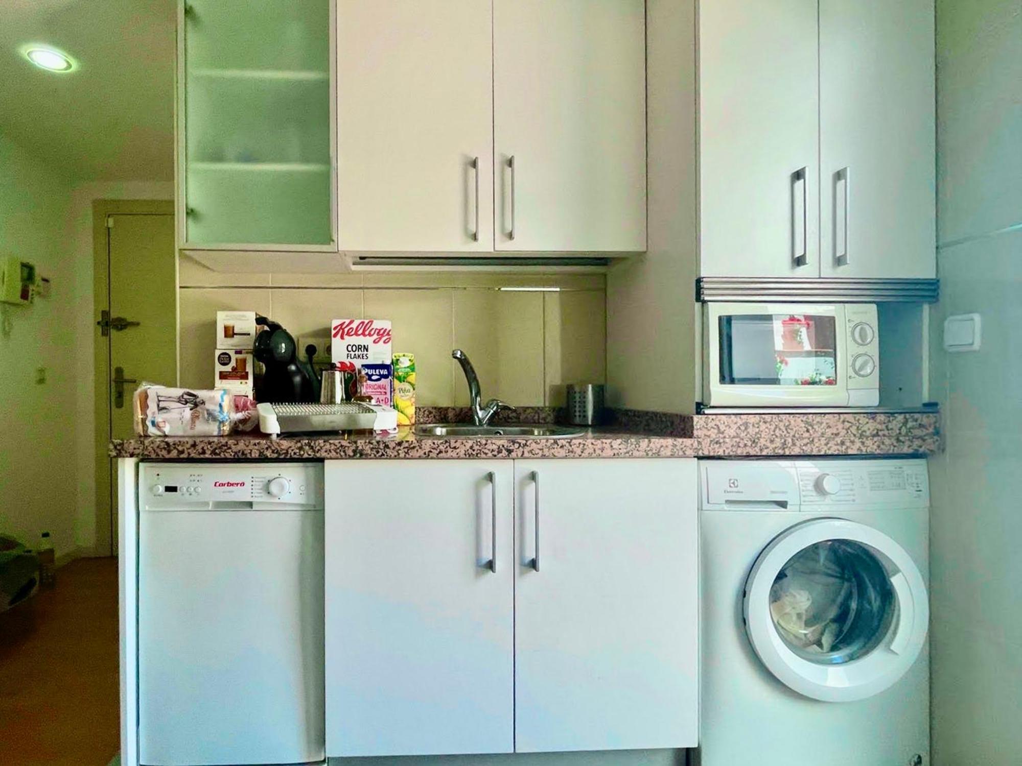 Maravilloso Apartamento Centrico De 70M2, Jardin Propio 40M2 Con Piscina Para Ninos Y Parking Opcional Malaga Zewnętrze zdjęcie