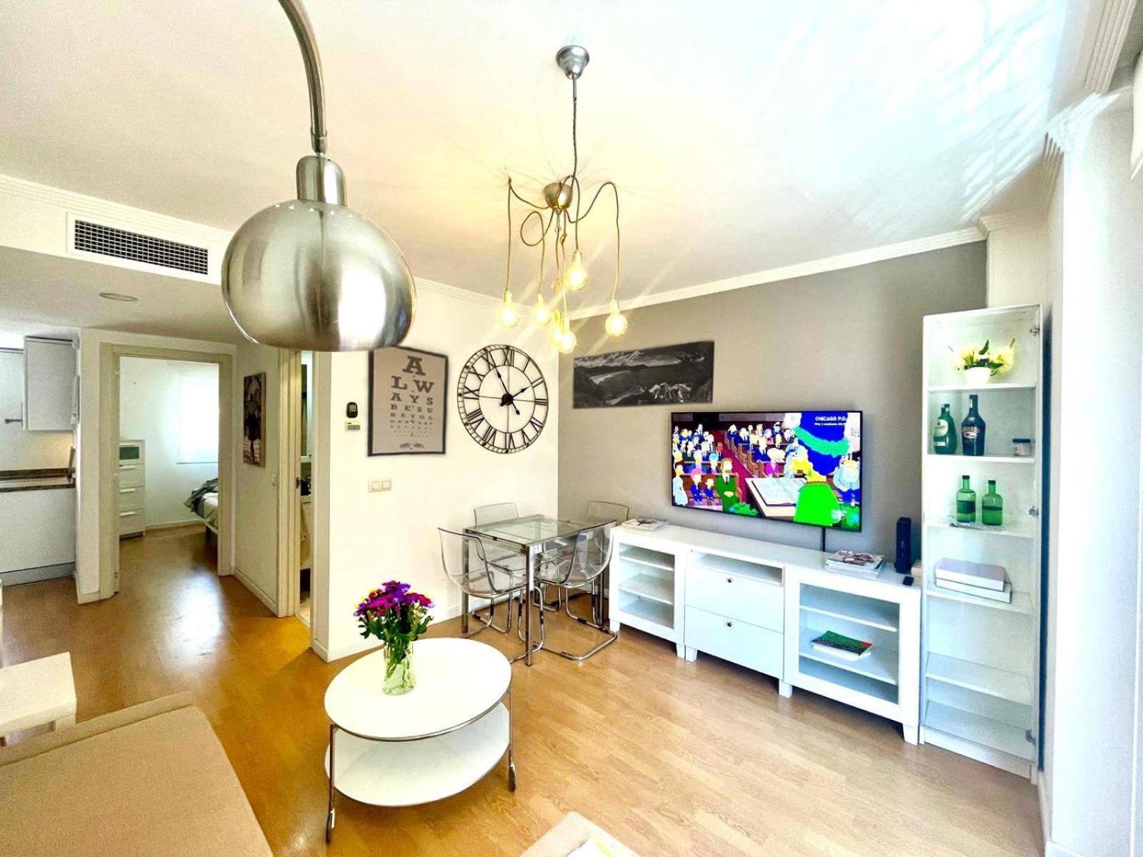 Maravilloso Apartamento Centrico De 70M2, Jardin Propio 40M2 Con Piscina Para Ninos Y Parking Opcional Malaga Zewnętrze zdjęcie