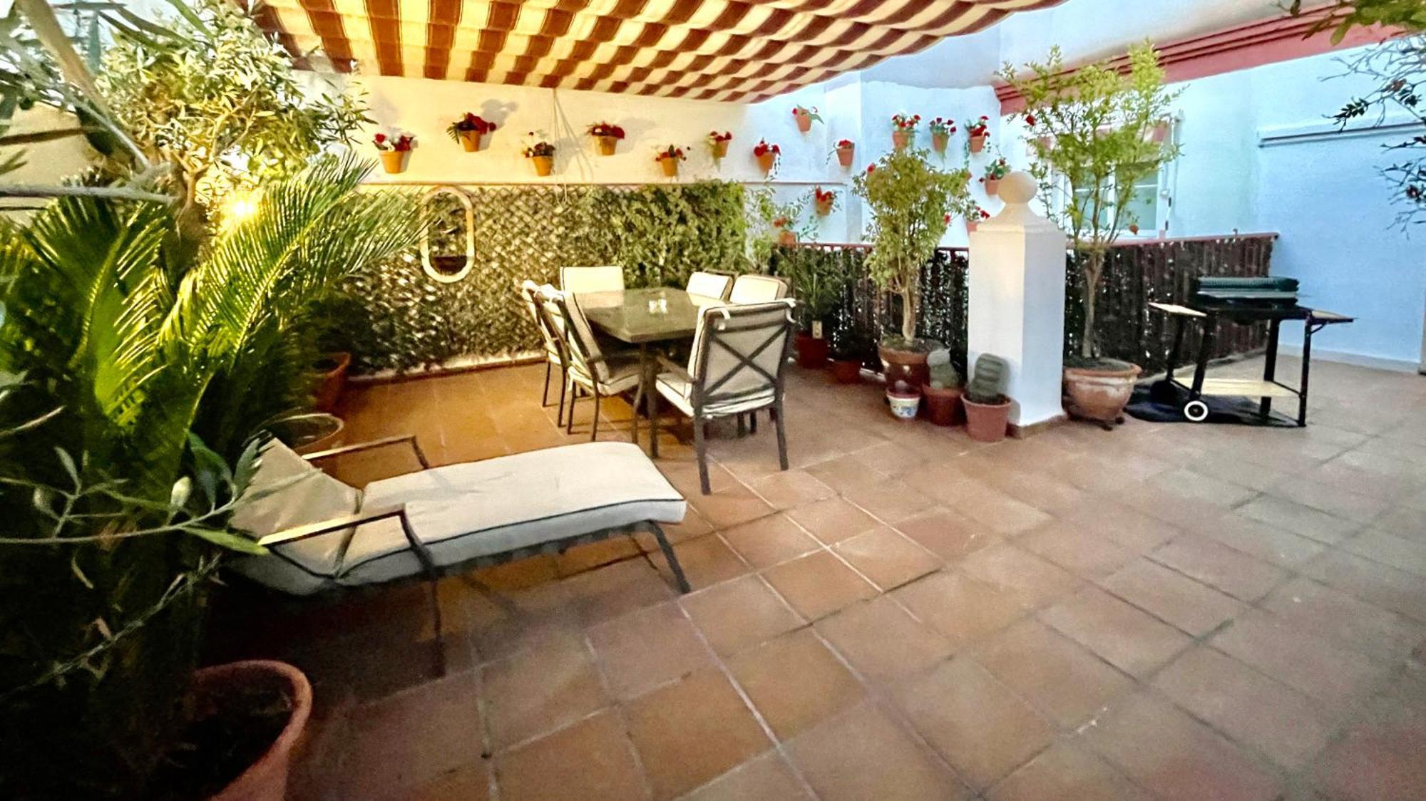 Maravilloso Apartamento Centrico De 70M2, Jardin Propio 40M2 Con Piscina Para Ninos Y Parking Opcional Malaga Zewnętrze zdjęcie